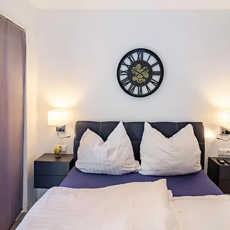 Tiny Apartament